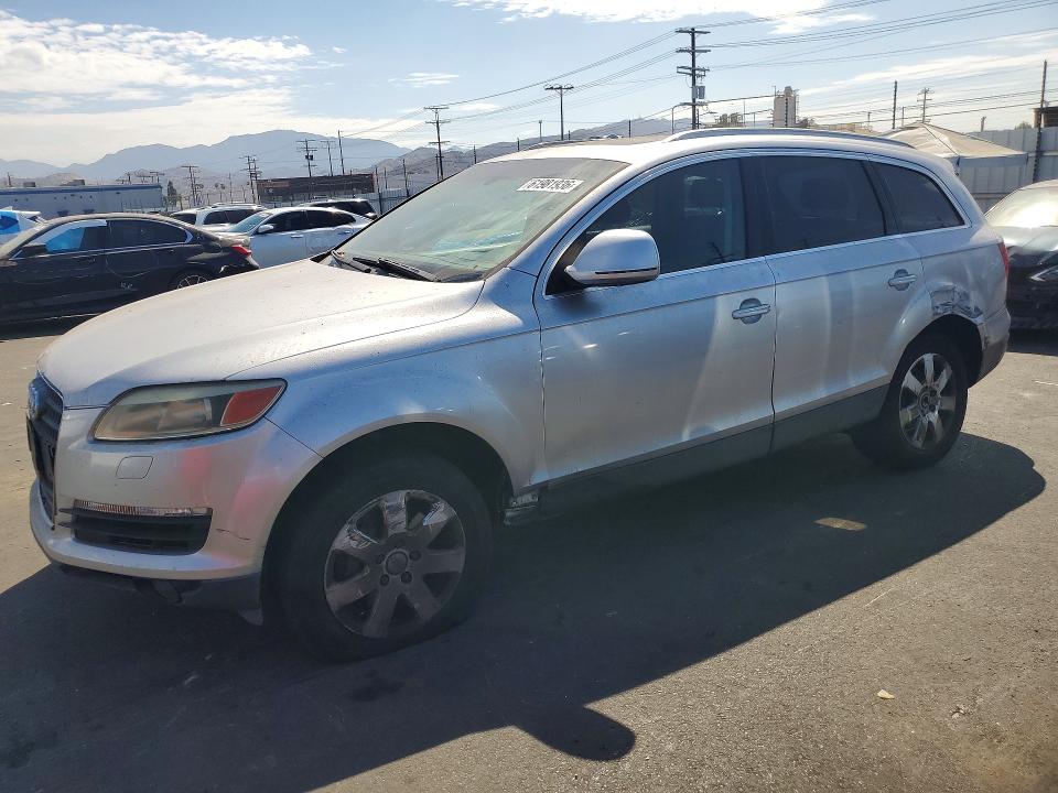 2007 Audi Q7 მანქანა იყიდება აუქციონზე, vin: WA1BY74L97D090003, აუქციონის ნომერი: 61981936