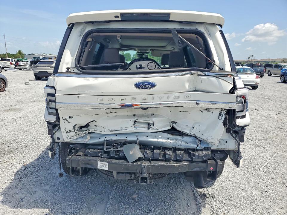 2024 Ford Expedition მანქანა იყიდება აუქციონზე, vin: 1FMJU1K89REA86227, აუქციონის ნომერი: 61153586
