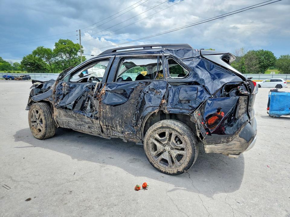 Aukcja sprzedaży 2022 Toyota Rav4, vin: 2T3J1RFVXNW257307, numer aukcji: 61145666