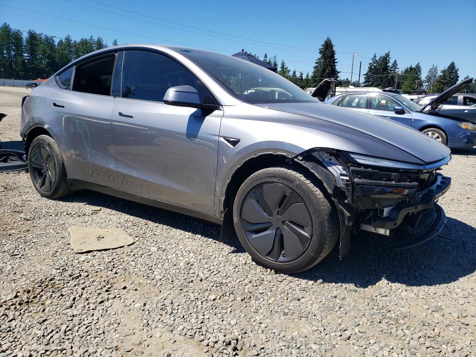 63320476 :رقم المزاد ، 7SAYGDEE0TF418285 vin ، 2026 Tesla Model Y مزاد بيع