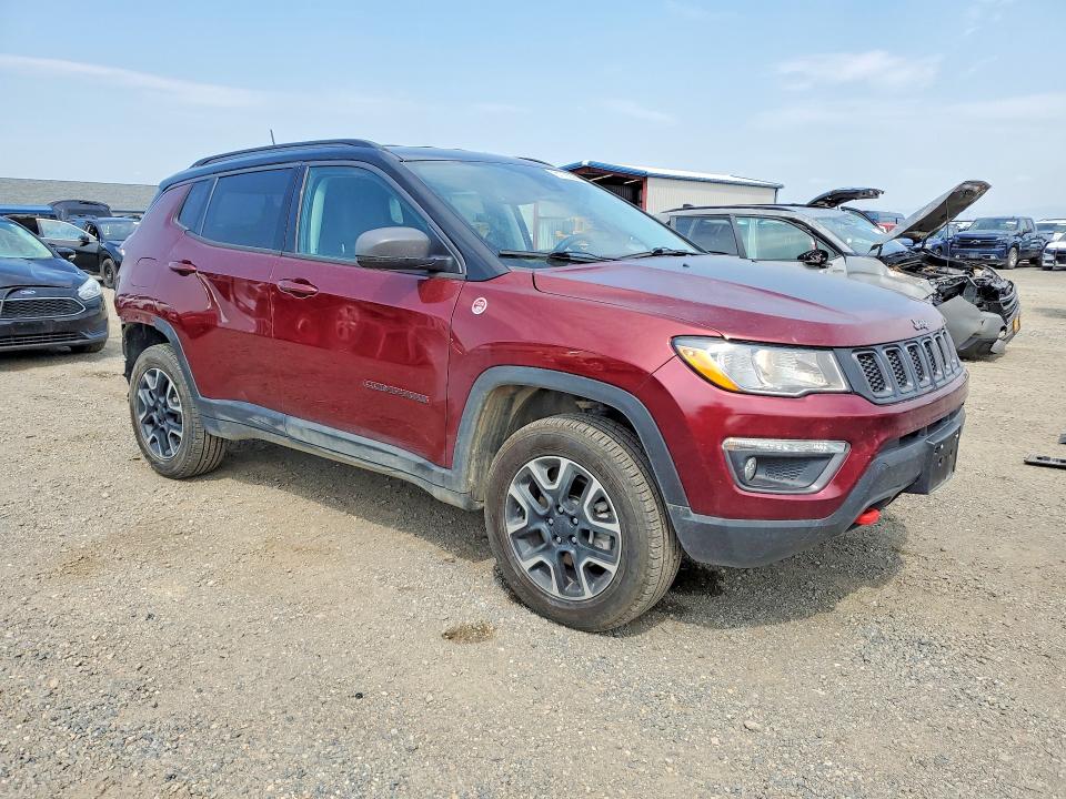 61700366 :رقم المزاد ، 3C4NJDDBXMT552278 vin ، 2021 Jeep Compass مزاد بيع
