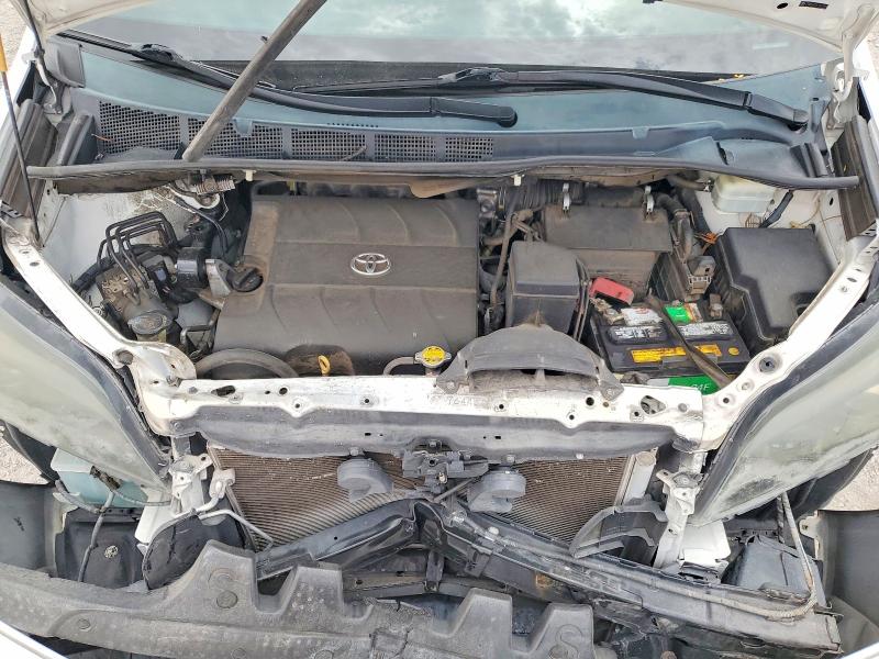 Aukcja sprzedaży 2015 Toyota Sienna, vin: 5TDXK3DC5FS551125, numer aukcji: 61198236