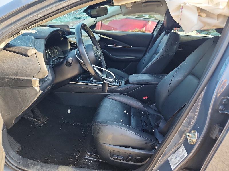 61425946 :رقم المزاد ، 3MVDMBAY1MM300699 vin ، 2021 Mazda Cx-30 مزاد بيع