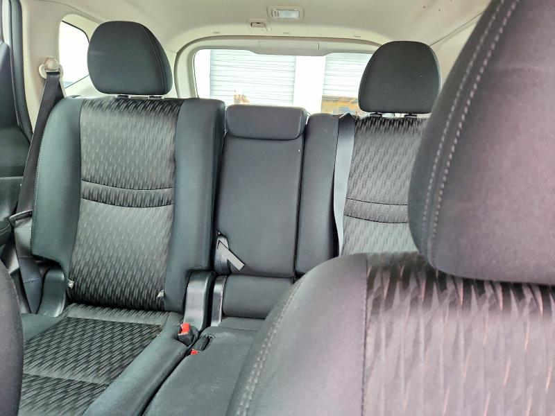 2018 Nissan Rogue მანქანა იყიდება აუქციონზე, vin: 5N1AT2MT9JC765859, აუქციონის ნომერი: 60684406