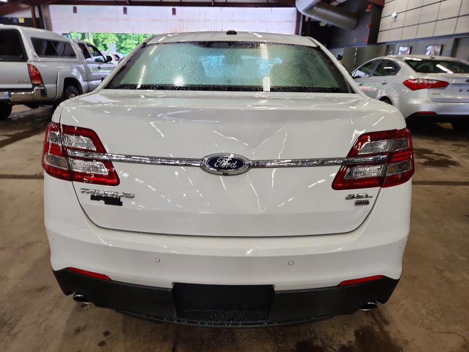 Продаж на аукціоні авто 2015 Ford Taurus, vin: 1FAHP2H83FG129067, номер лоту: 63307656