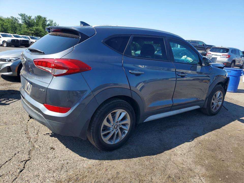 61201246 :رقم المزاد ، KM8J3CA42HU534065 vin ، 2017 Hyundai Tucson مزاد بيع