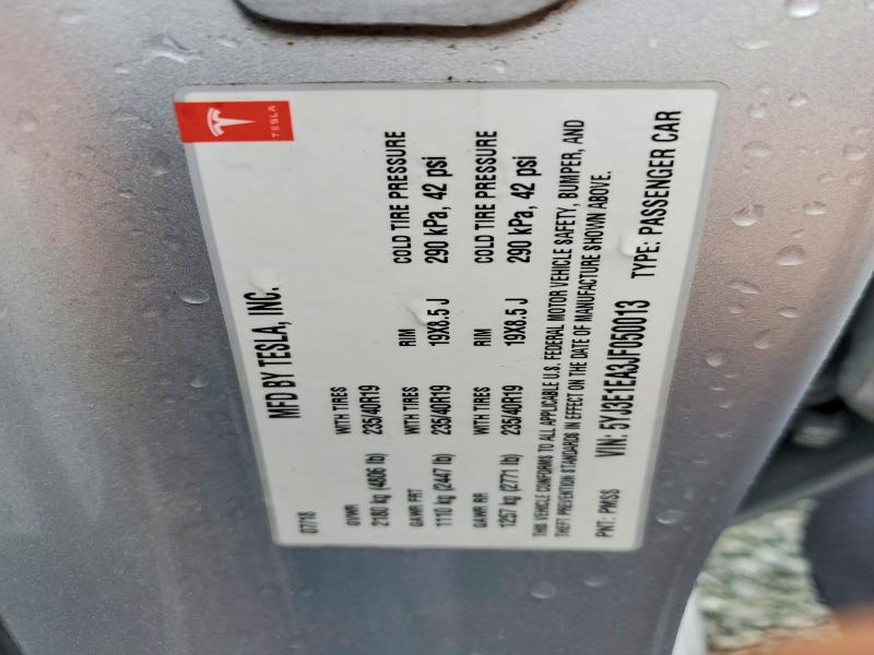 62535266 :رقم المزاد ، 5YJ3E1EA3JF050013 vin ، 2018 Tesla Model 3 مزاد بيع