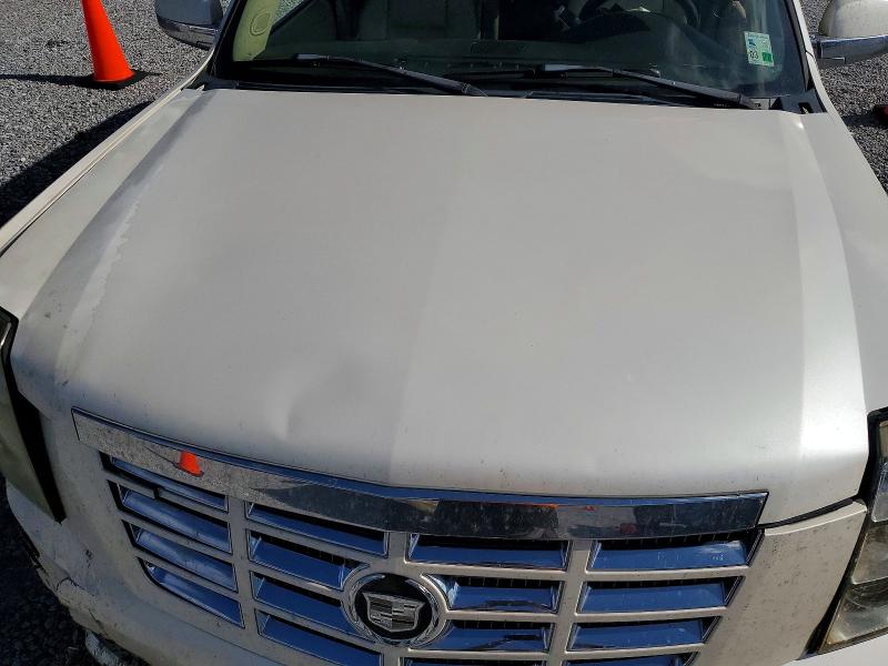 2007 Cadillac Escalade მანქანა იყიდება აუქციონზე, vin: 1GYFK63807R201292, აუქციონის ნომერი: 60444216