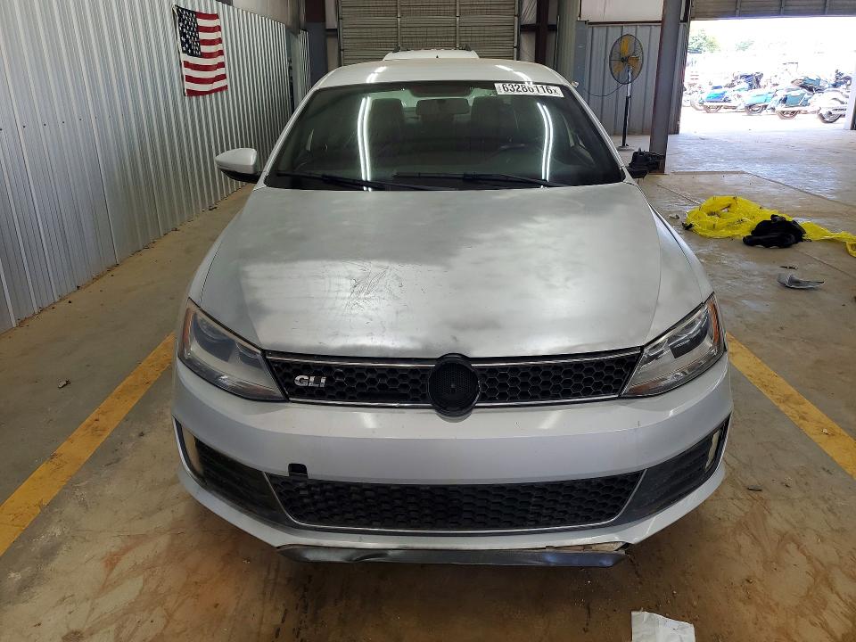 2012 Volkswagen Jetta მანქანა იყიდება აუქციონზე, vin: 3VW467AJ8CM463423, აუქციონის ნომერი: 63286116