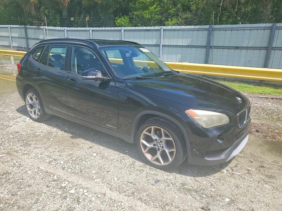 61898126 :رقم المزاد ، WBAVM1C51EVW47215 vin ، 2014 Bmw X1 مزاد بيع