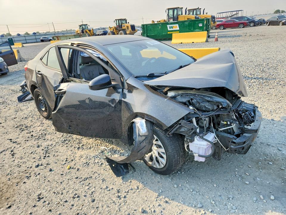 2018 Toyota Corolla მანქანა იყიდება აუქციონზე, vin: 2T1BURHE0JC020242, აუქციონის ნომერი: 59844786