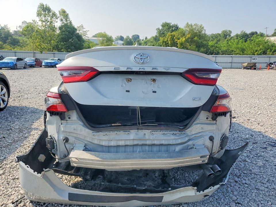 Продажа на аукционе авто 2024 Toyota Camry, vin: 4T1G11AK7RU196778, номер лота: 61739476