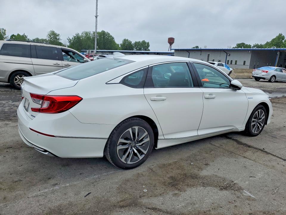 60334696 :رقم المزاد ، 1HGCV3F50NA001798 vin ، 2022 Honda Accord مزاد بيع
