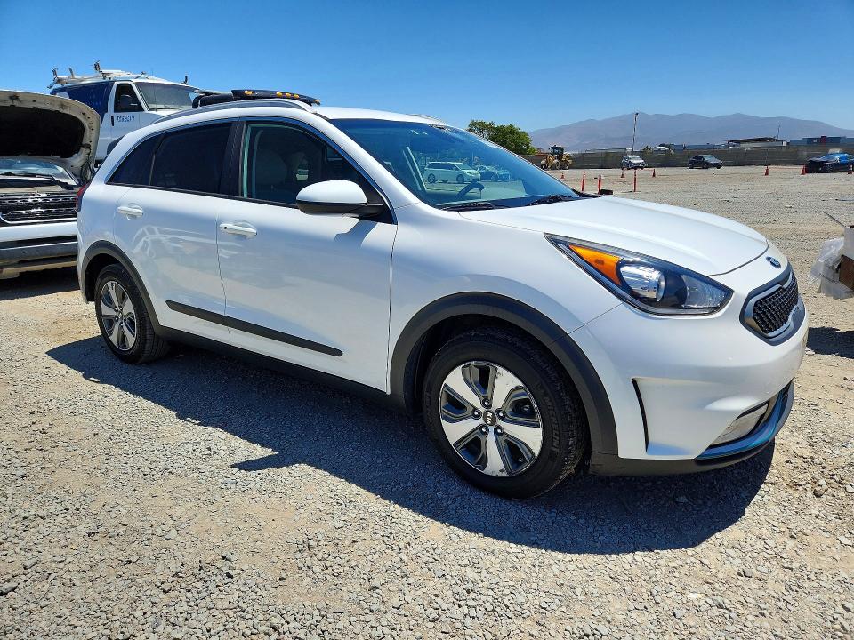 Продажа на аукционе авто 2018 Kia Niro, vin: KNDCM3LD0J5154407, номер лота: 60328056