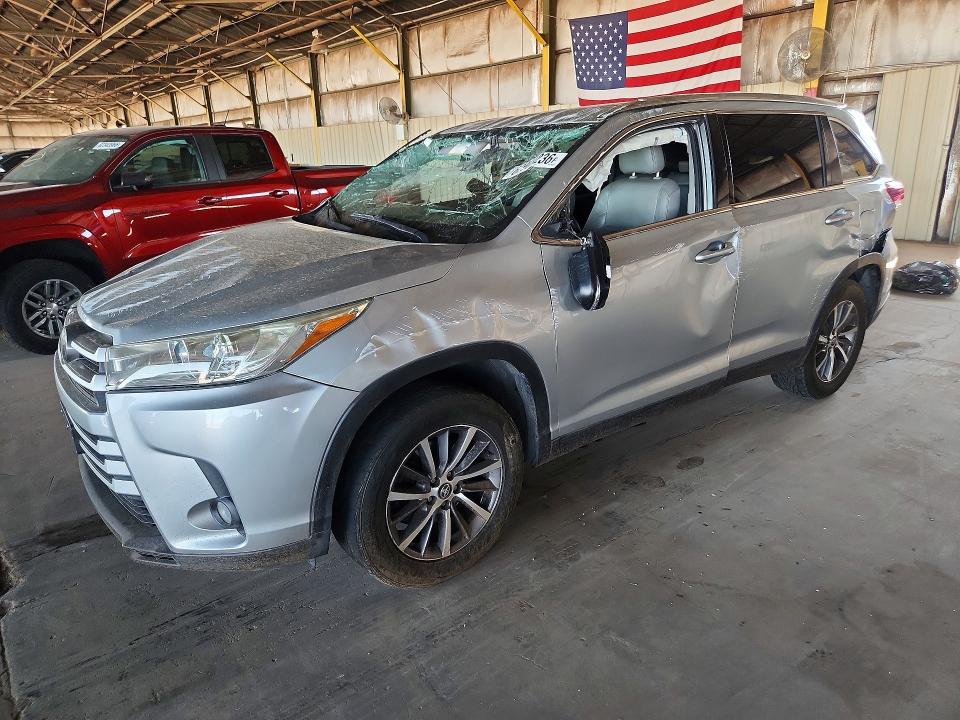 62909236 :رقم المزاد ، 5TDKZRFHXKS559152 vin ، 2019 Toyota Highlander مزاد بيع