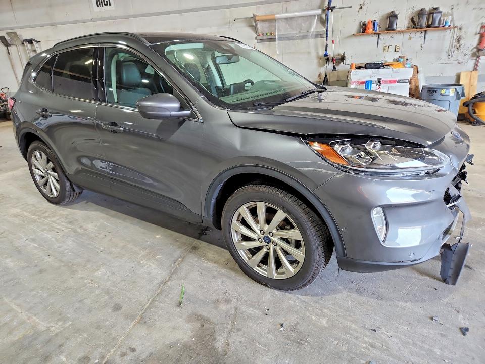 Продажа на аукционе авто 2021 Ford Escape, vin: 1FMCU9J96MUA00064, номер лота: 59870526