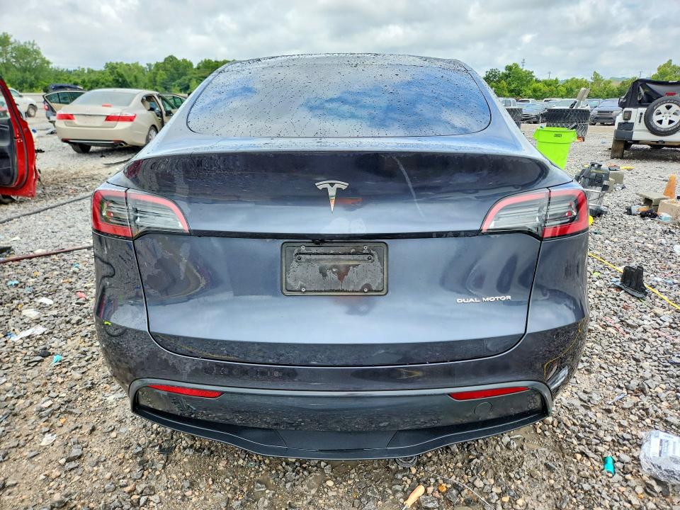 60560806 :رقم المزاد ، 7SAYGDEE1SA355497 vin ، 2025 Tesla Model Y مزاد بيع