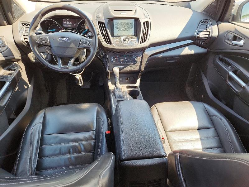 2017 Ford Escape მანქანა იყიდება აუქციონზე, vin: 1FMCU9J90HUE48533, აუქციონის ნომერი: 61404306