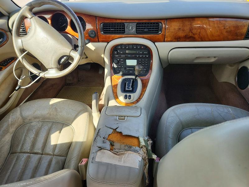 2000 Jaguar Xj8 მანქანა იყიდება აუქციონზე, vin: SAJDA23C6YLF07466, აუქციონის ნომერი: 61216576