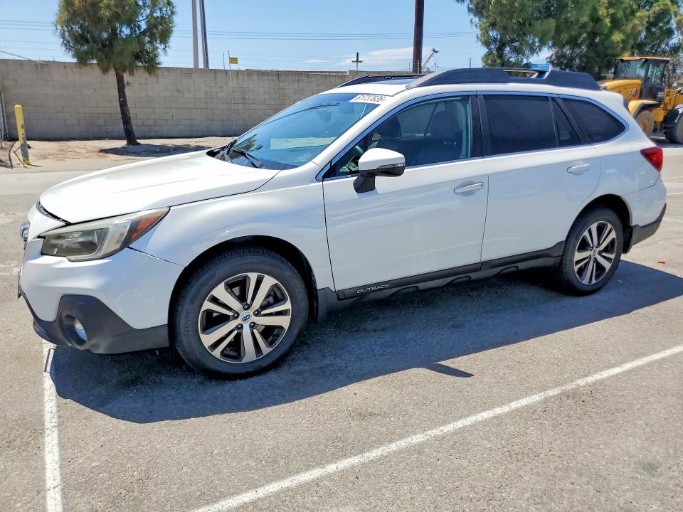 Продажа на аукционе авто 2018 Subaru Outback, vin: 4S4BSENC6J3264502, номер лота: 61737836