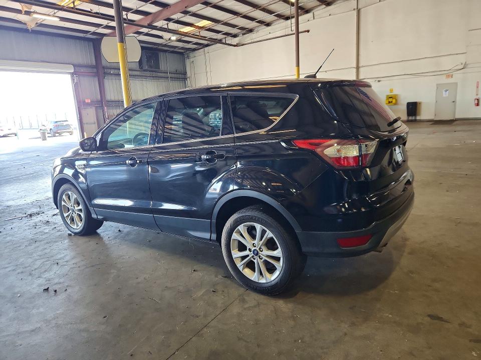 Продаж на аукціоні авто 2017 Ford Escape, vin: 1FMCU0GD3HUE64894, номер лоту: 62284416