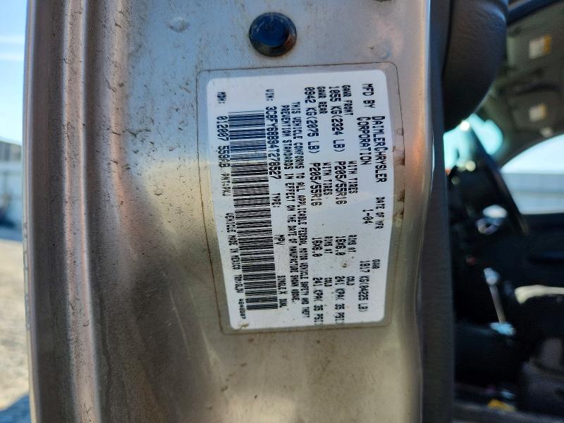 61386076 :رقم المزاد ، 3C8FY68B94T278527 vin ، 2004 Chrysler Pt Cruiser مزاد بيع