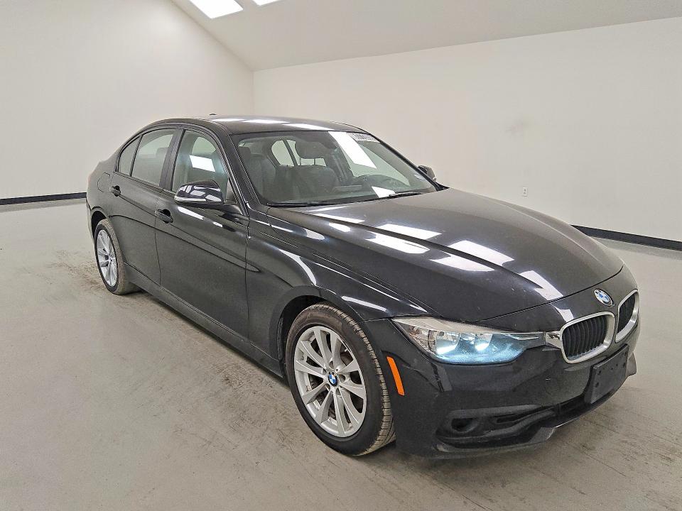 Aukcja sprzedaży 2017 Bmw 320, vin: WBA8E1G34HNU15957, numer aukcji: 61772656