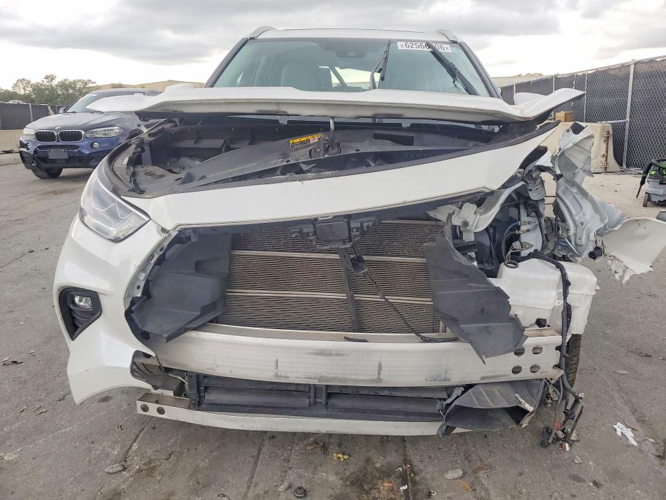 Продажа на аукционе авто 2023 Toyota Highlander, vin: 5TDABRCH6PS581340, номер лота: 62566906