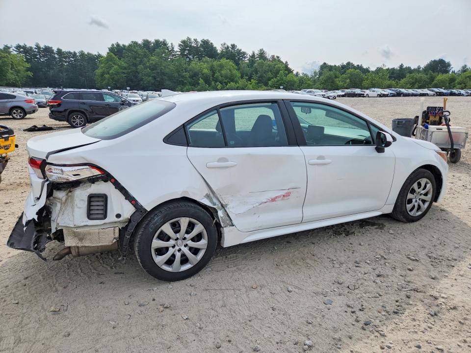 61122546 :رقم المزاد ، 5YFEPMAE2NP276003 vin ، 2022 Toyota Corolla مزاد بيع