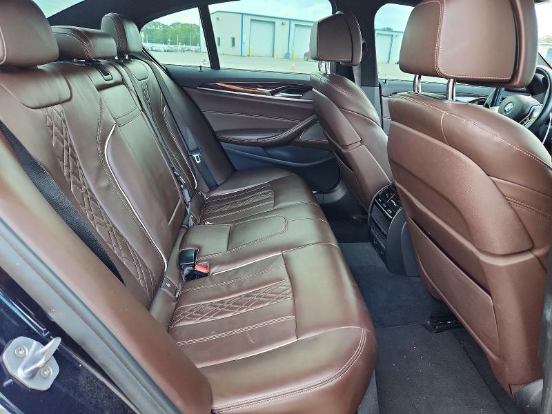 59652606 :رقم المزاد ، WBAJE5C58JG918580 vin ، 2018 Bmw 5 Series مزاد بيع