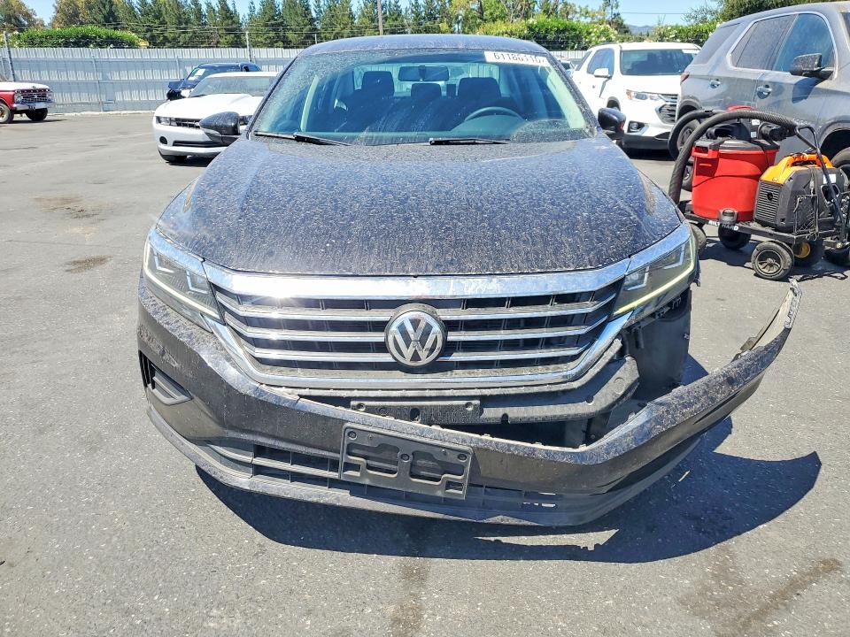 Продажа на аукционе авто 2020 Volkswagen Passat, vin: 1VWAA7A31LC021412, номер лота: 61186116