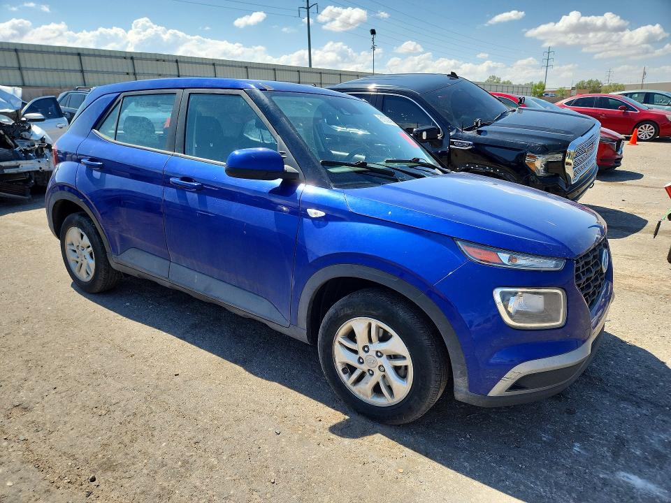 61039486 :رقم المزاد ، KMHRB8A35NU134698 vin ، 2022 Hyundai Venue مزاد بيع