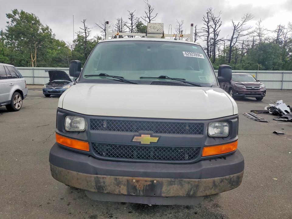 2015 Chevrolet Express G2500 მანქანა იყიდება აუქციონზე, vin: 1GCWGFFF7F1223787, აუქციონის ნომერი: 62923996