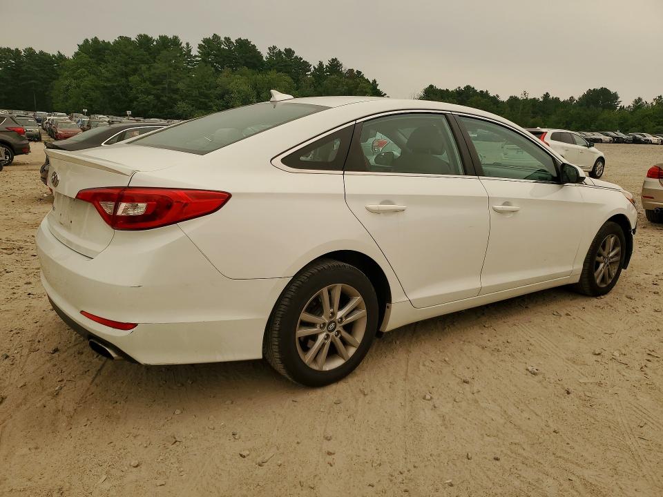 2015 Hyundai Sonata მანქანა იყიდება აუქციონზე, vin: 5NPE24AF6FH253233, აუქციონის ნომერი: 61145376