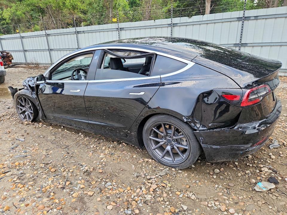 61777566 :رقم المزاد ، 5YJ3E1EA8LF590248 vin ، 2020 Tesla Model 3 مزاد بيع