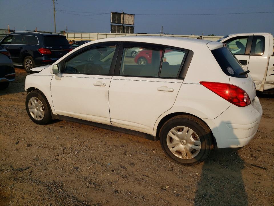 61577586 :رقم المزاد ، 3N1BC1CP4AL414467 vin ، 2010 Nissan Versa مزاد بيع
