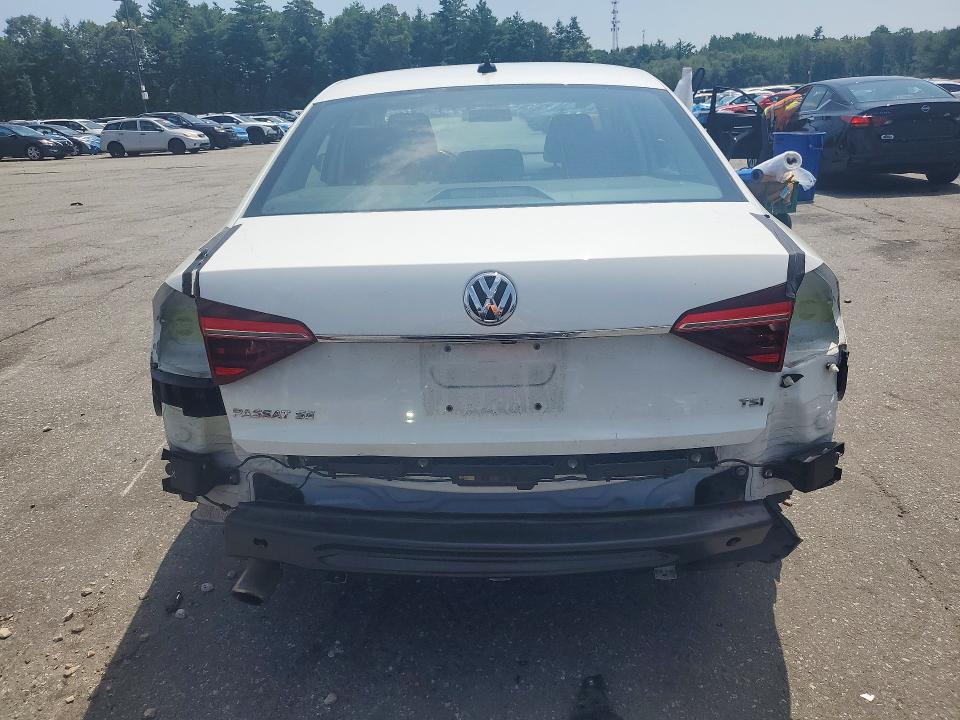 59651496 :رقم المزاد ، 1VWBT7A36HC014879 vin ، 2017 Volkswagen Passat مزاد بيع
