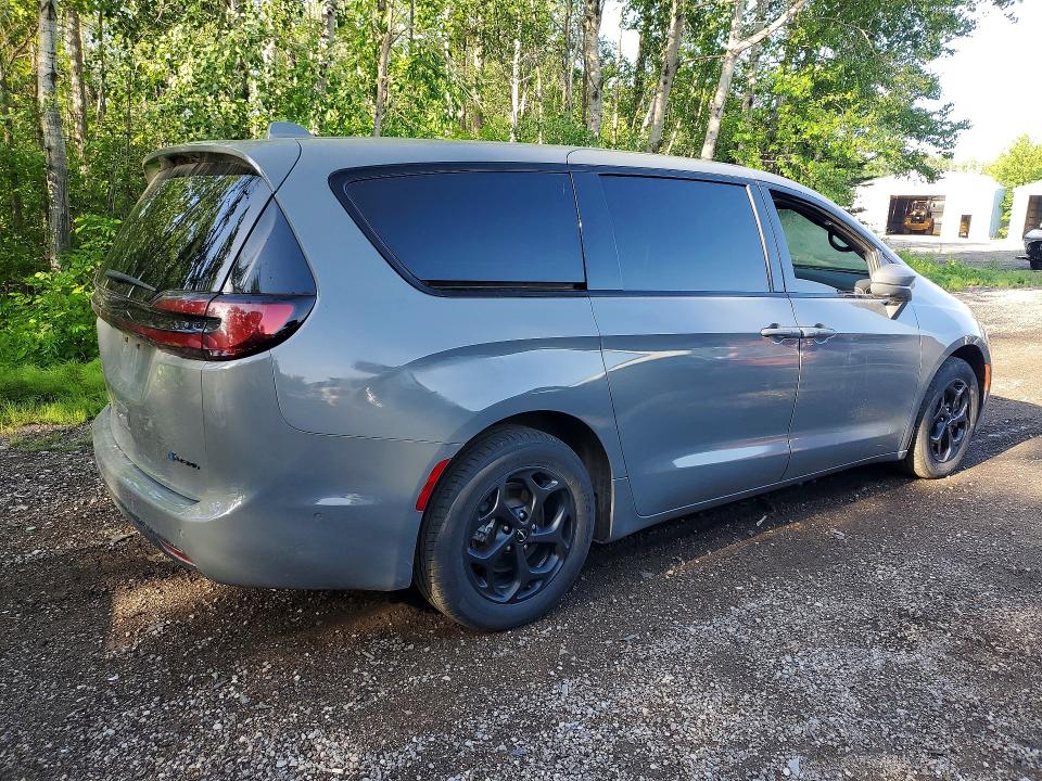 Продажа на аукционе авто 2022 Chrysler Pacifica, vin: 2C4RC1L72NR108131, номер лота: 57149626