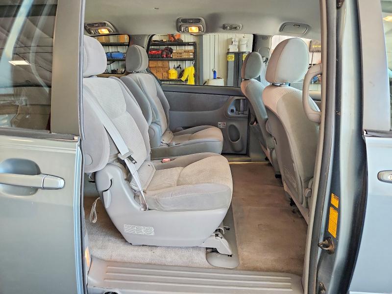 60374636 :رقم المزاد ، 5TDZK23C77S079953 vin ، 2007 Toyota Sienna مزاد بيع