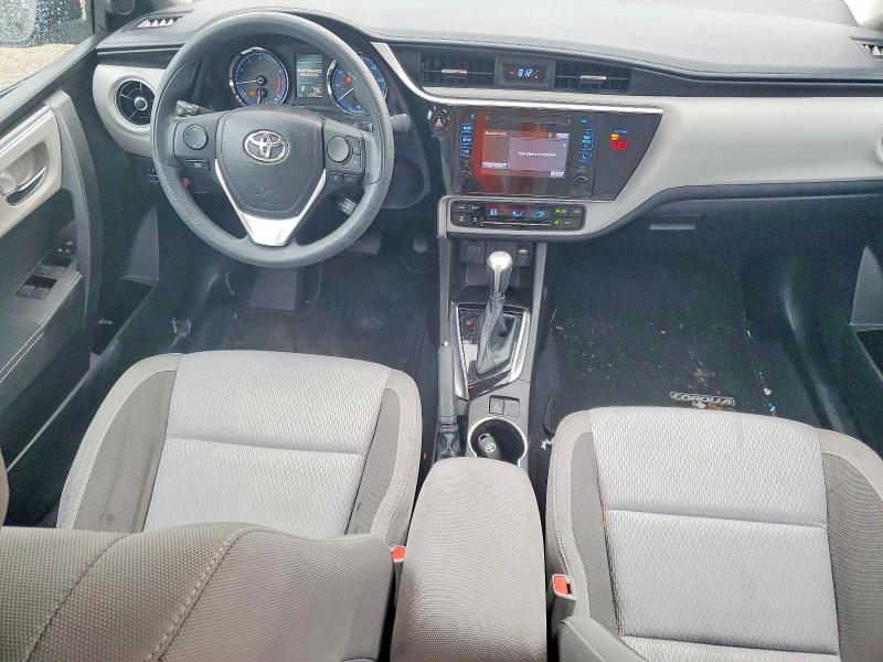63149756 :رقم المزاد ، 5YFBURHE8JP848653 vin ، 2018 Toyota Corolla مزاد بيع