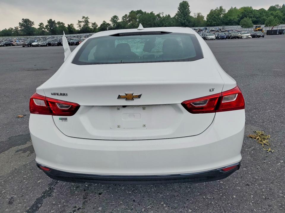 Продажа на аукционе авто 2023 Chevrolet Malibu, vin: 1G1ZD5STXPF215966, номер лота: 62186136