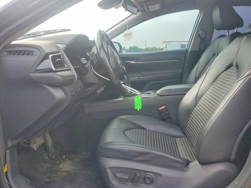 61279656 :رقم المزاد ، 4T1G11AKXNU618651 vin ، 2022 Toyota Camry مزاد بيع