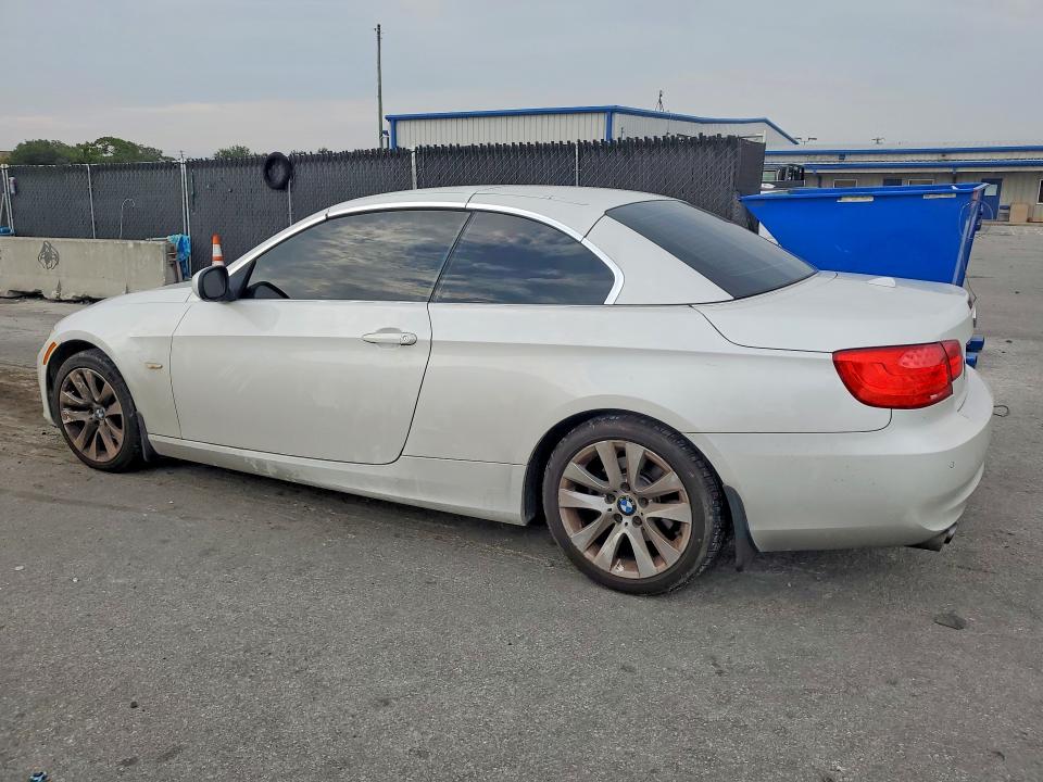 2011 Bmw 328 მანქანა იყიდება აუქციონზე, vin: WBADW7C57BE728174, აუქციონის ნომერი: 63380576