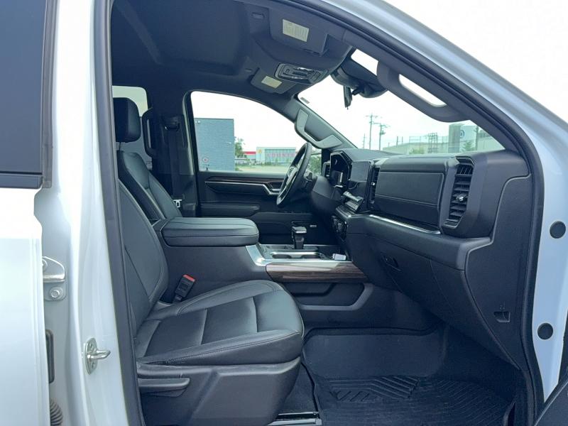 Продажа на аукционе авто 2025 Chevrolet Silverado, vin: 3GCUKFE88SG234950, номер лота: 60798586