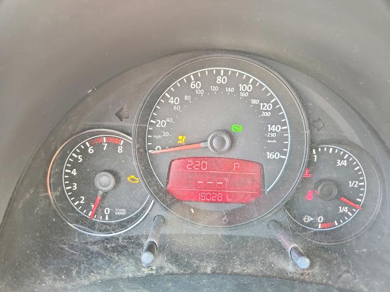 60605386 :رقم المزاد ، 3VWJX7AT0CM614255 vin ، 2012 Volkswagen Beetle مزاد بيع
