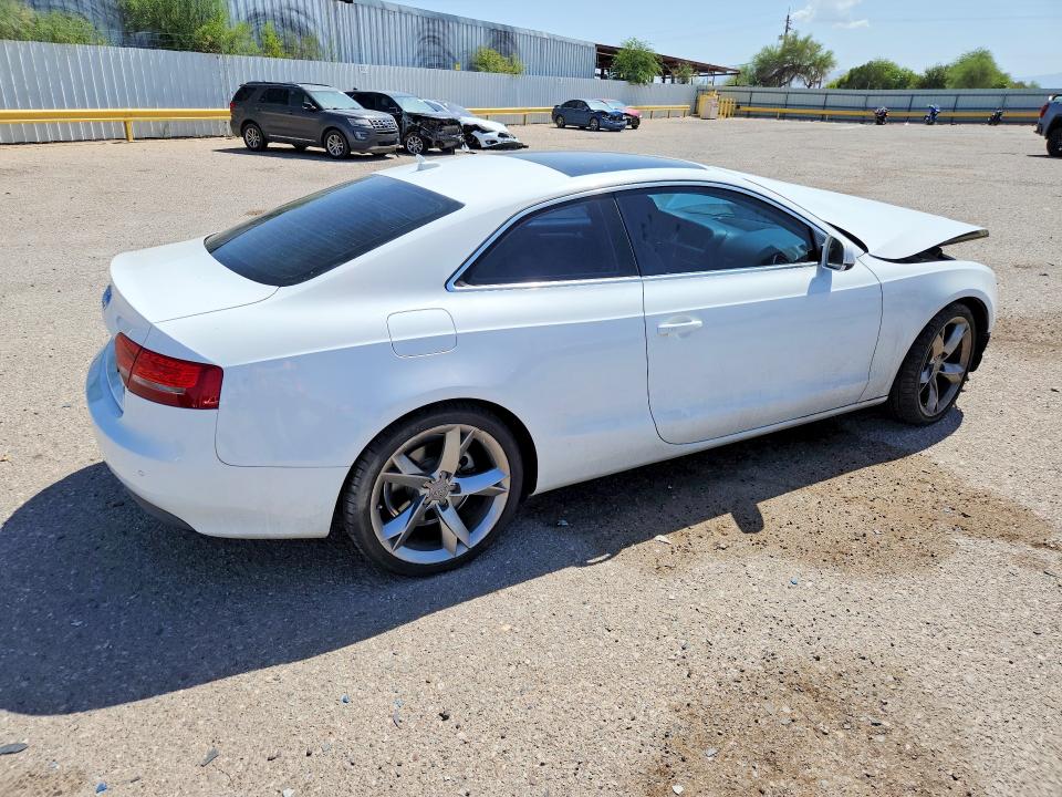 2012 Audi A5 მანქანა იყიდება აუქციონზე, vin: WAULFAFR6CA016089, აუქციონის ნომერი: 59384586