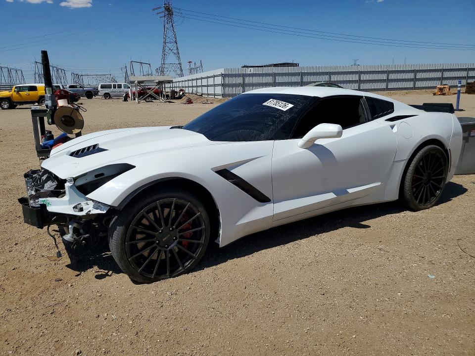 61785126 :رقم المزاد ، 1G1YM2D77F5107089 vin ، 2015 Chevrolet Corvette مزاد بيع