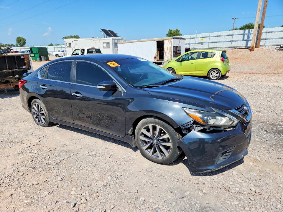 2016 Nissan Altima მანქანა იყიდება აუქციონზე, vin: 1N4AL3AP7GC253341, აუქციონის ნომერი: 59402016