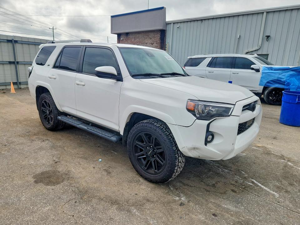 Продажа на аукционе авто 2021 Toyota 4runner, vin: JTEMU5JRXM5894710, номер лота: 61519976