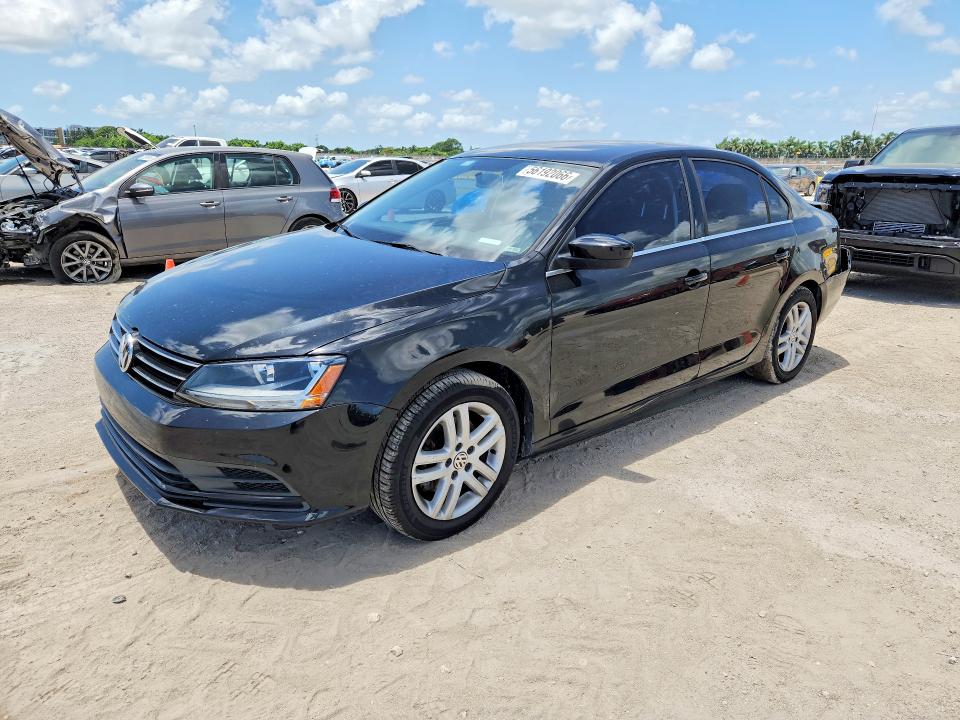 56192066 :رقم المزاد ، 3VW2B7AJ4HM200906 vin ، 2017 Volkswagen Jetta مزاد بيع